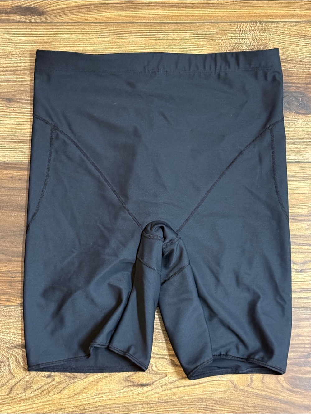 InvisiLift
Seamless Butt Lifter Shaper Short